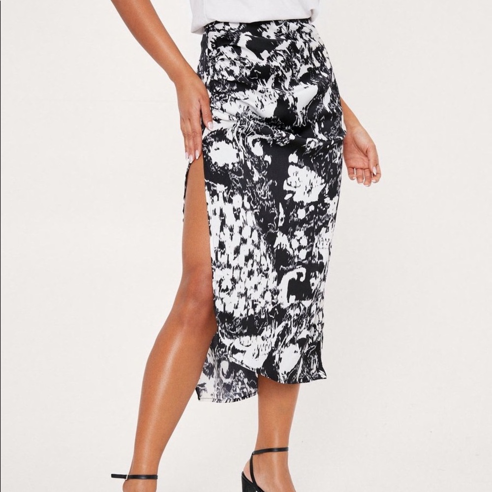 Black and white satin skirt